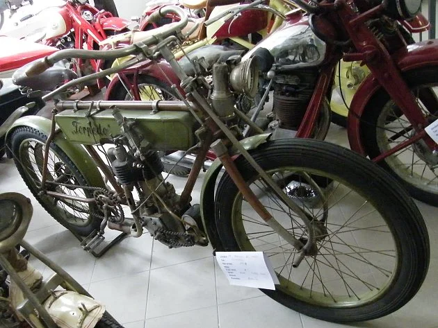 České motocykly Torpedo vznikaly v éře Rakouska-Uherska a ohromovaly důmyslností