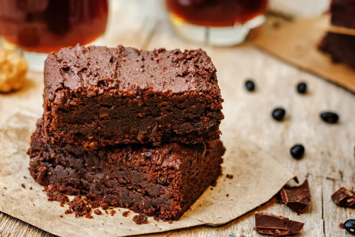 Čokoládové brownies plné bílkovin? Přidané fazole na chuti nepoznáte