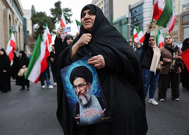 Chameneí promluví v íránské televizi, byl terčem izraelsko-amerických úderů