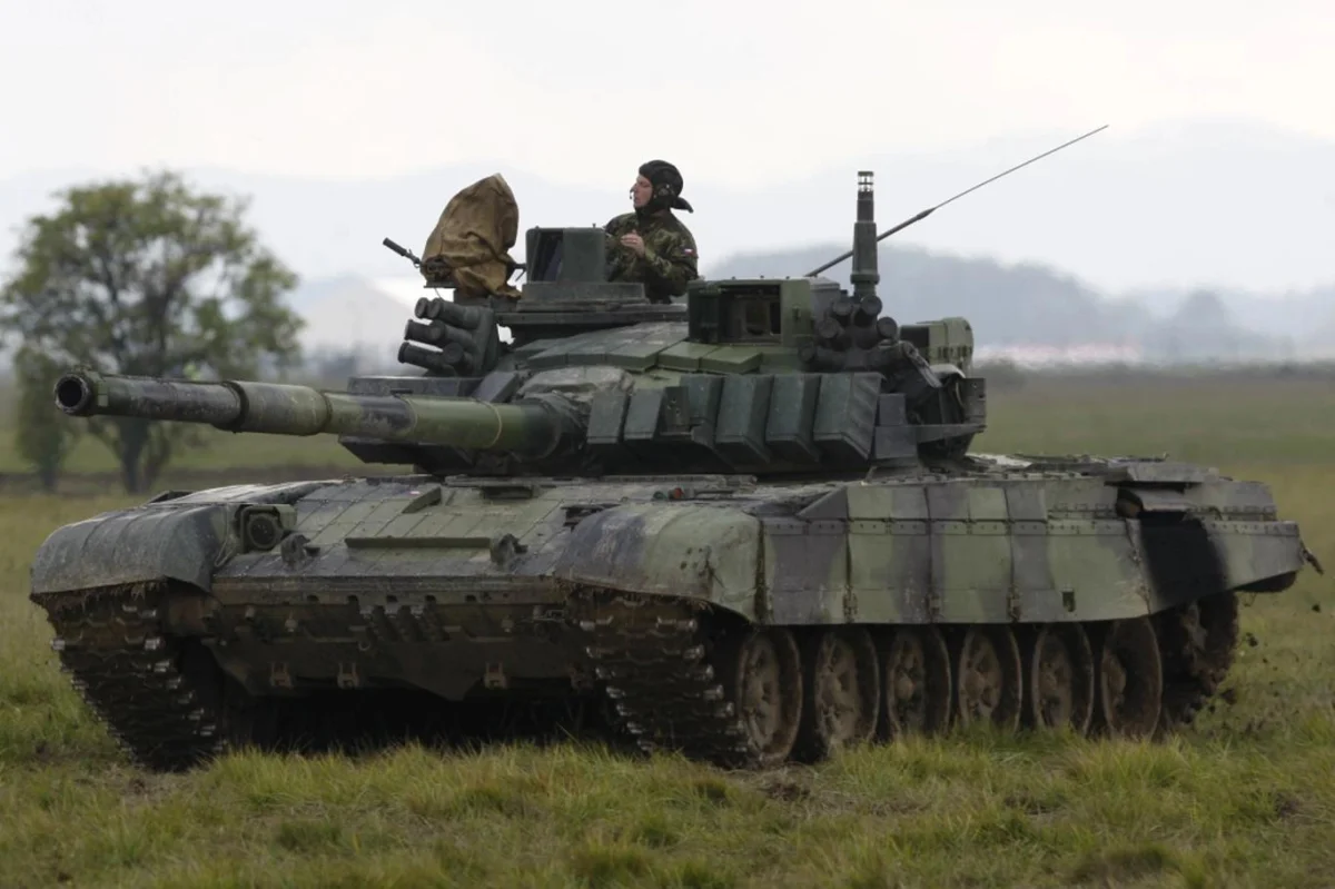 Říkali mu český Abrams: Příběh tanku, který budil obdiv i kritiku. Vyplatila se jeho modernizace?