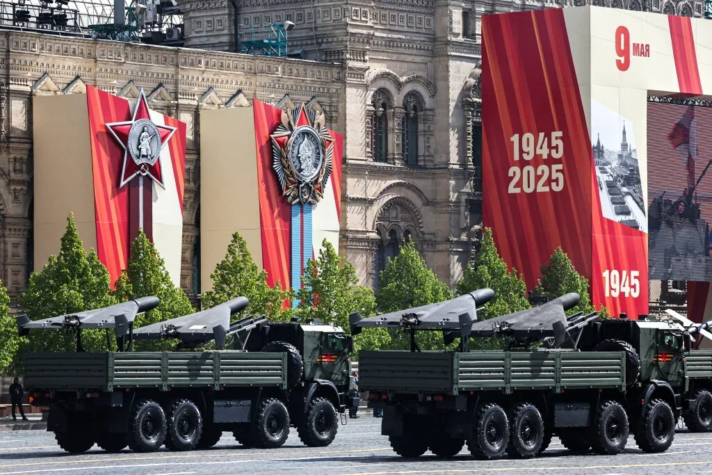 Nastupuje obří armáda dronů? Putin mění ruské školy v líhně pro milion operátorů - Válečné konflikty Ekonomickydenik.cz článek na Media24.cz