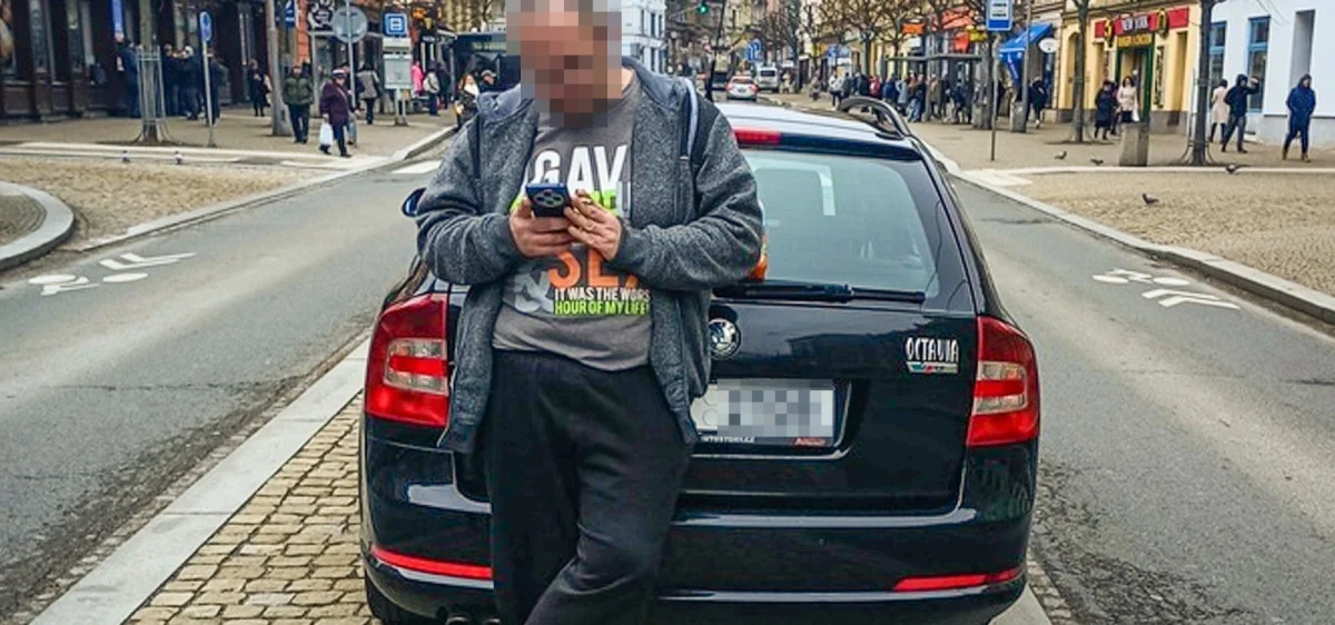 Řidič škodovky se zákazem řízení a pod vlivem drog vjel před strážníky v Plzni do zákazu vjezdu - Krimi TydenikPolicie.cz článek na Media24.cz