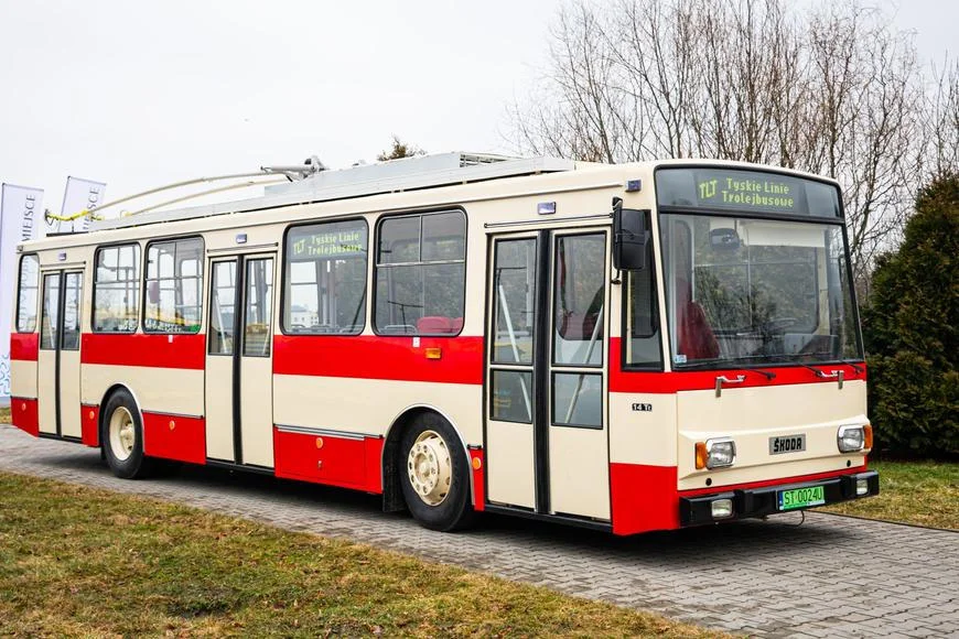 Osud českého trolejbusu 14 Tr visel na vlásku. Komunisty přesvědčila až ropná krize - Zprávy Aktualne.cz článek na Media24.cz