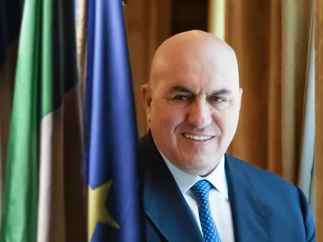 Delikátní operace. V Dubaji uvízl i italský ministr obrany, Itálie požádala spojence o pomoc - Válečné konflikty Echo24.cz článek na Media24.cz