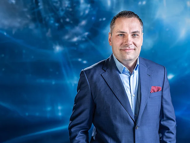 Cpát jed na pole je hřích. Hydrolog líčí, jak pesticidy kazí vodu a proč pít kohoutkovou - Životní prostředí iDnes.cz článek na Media24.cz