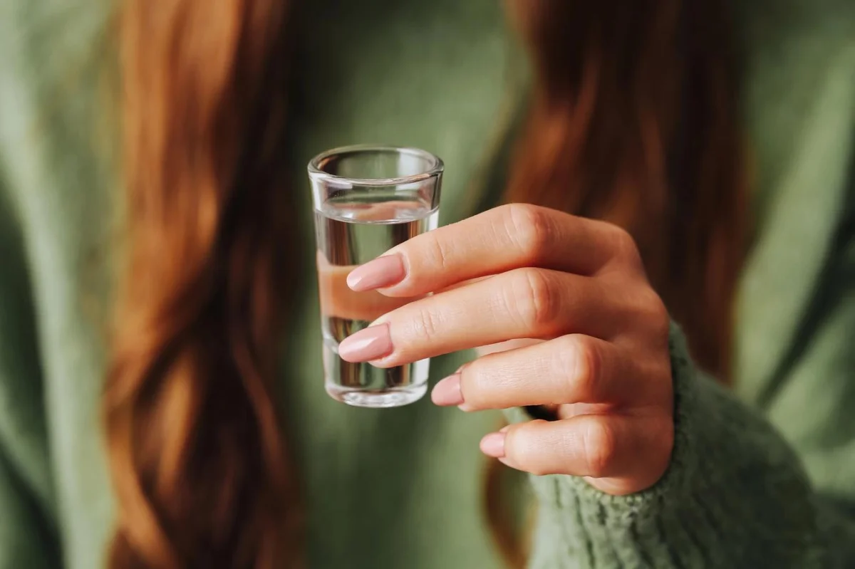 Co se stane s tělem, když přestanete pít alkohol? Lepší spánek je jen jedním z mnoha benefitů