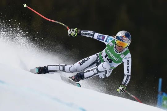 Lyžařka Ledecká byla ve druhém super-G v Soldeu šestá, vyhrála Goggiaová