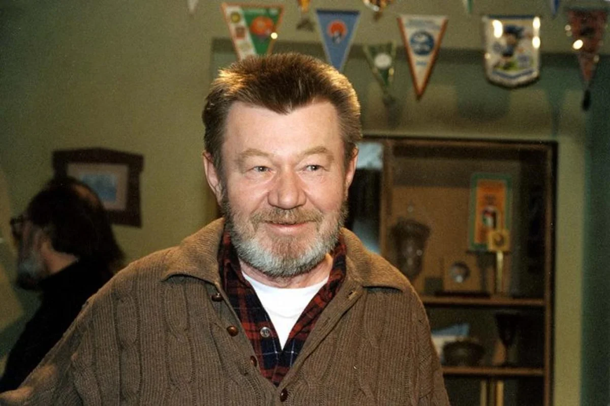 Václav Sloup: Ve své nejslavnější roli ztvárnil prosťáčka. Škatulky už se nezbavil – bral to s nadhledem - Kultura kvety.cz článek na Media24.cz