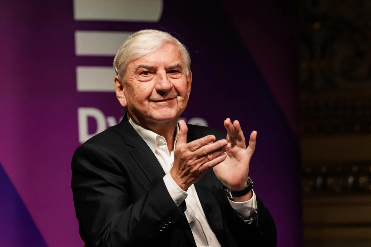 Miroslav Donutil slavil pětasedmdesátiny: Až to bude ostudné, na jeviště nevstoupím. Zatím si nestěžuju