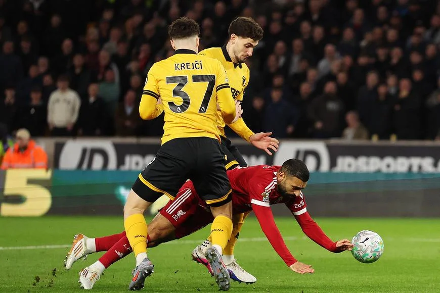 Krejčí zválcoval Salaha, podle fanoušků byl fenomenální. Před přístupem smekl i Gerrard