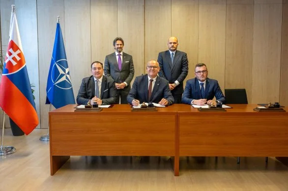 ZVS holding ze skupiny CSG a EURENCO zakládají na Slovensku společný podnik pro výstavbu nové továrny na dělostřelecké prachové náplně MACS