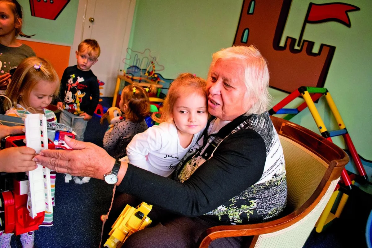 Dokud můžu, pomůžu! aneb Jak senioři pomáhají druhým. Kdybychom nemohli být užiteční, už tu nejsme, tvrdí