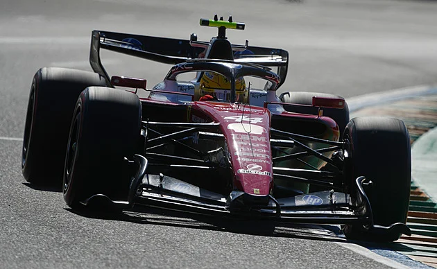 F1 ONLINE: Potvrdí Mercedes dominanci z kvalifikace? Jede se Velká cena Austrálie