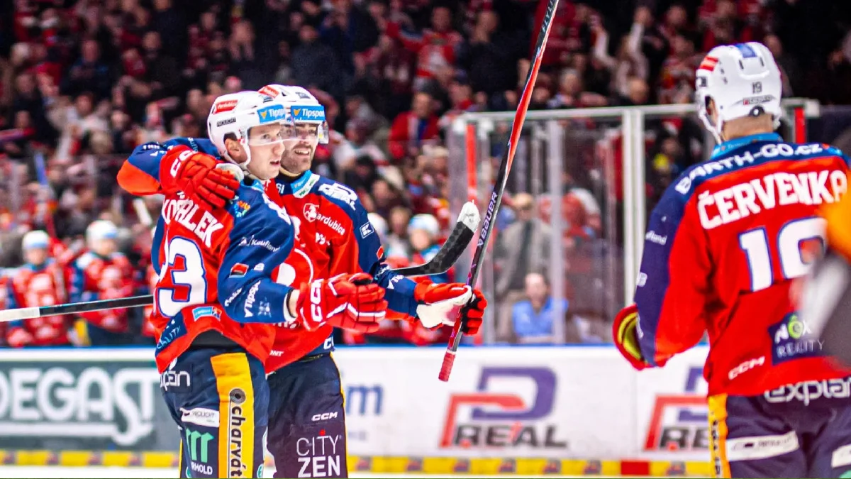 Repríza finále pro Dynamo, Spartě skončí sezona. Redakce tipuje výsledky všech sérií - Hokej RUIK.CZ článek na Media24.cz