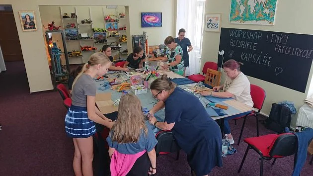 Stavebnice spojují generace. Muž z Karlovarska vybudoval centrum tvořivosti