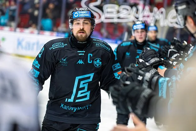 Fantom Frodl a sedmnáctiletý zázrak. Co čeká Tygry v sérii s Vary?