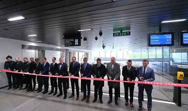 Rekonstrukce stanice Českomoravská skončila. Město otevřelo nástupiště