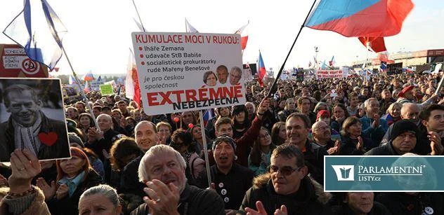 Na Letné to bude samý umělec. A přišlo přirovnání. Není hezké