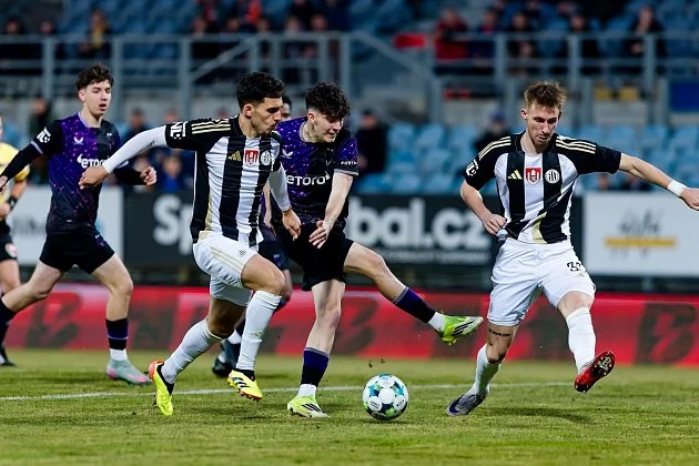 Deset bodů z dvanácti. Žižkov vyhrál i v Českých Budějovicích