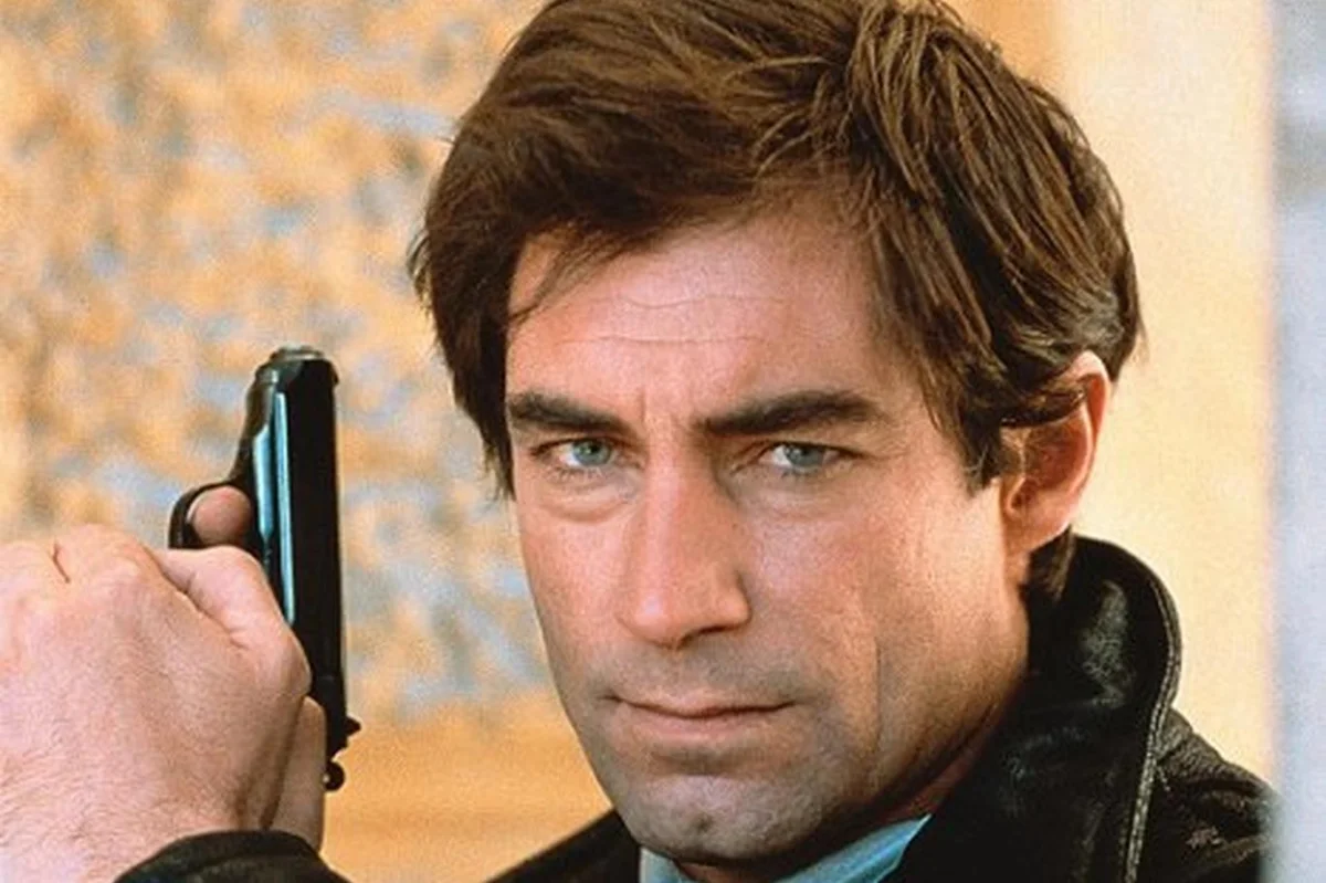 Timothy Dalton: Kvůli jeho roli Bonda se přeli právníci. Agenta 007 hrál dvakrát a dal mu temnější duši - Kultura kvety.cz článek na Media24.cz