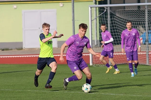 5. liga: Luhačovicím pomohli i mladíci ze Zlína, ve Štítné se nedohrálo