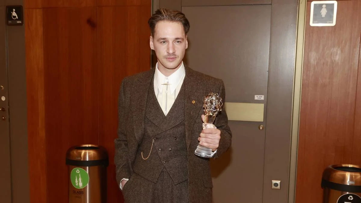 Herec Jan Nedbal má nejen přítelkyni, ale i velmi blízkého přítele. Víte, kdo to je? - Kultura Kinotip2.cz článek na Media24.cz