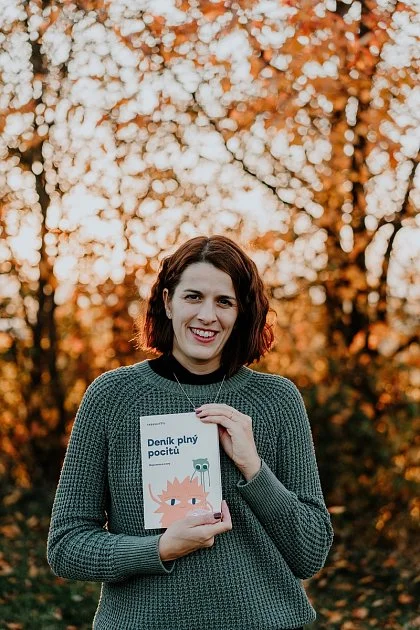 Chtěla porozumět pocitům své dcery. Zrodil se nápad vyrábět deníky na emoce