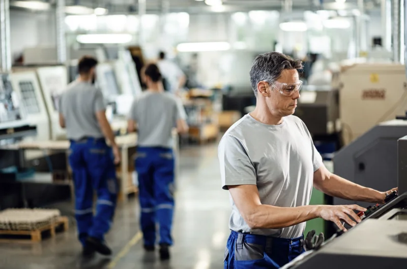 Propouštění v Německu. Hrozba pro Česko, nebo jen proměna průmyslu?