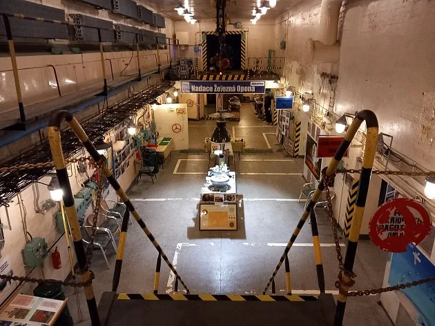 Tajný depot v Atommuzeu ožívá. Profesor Rak tam chystá novou expozici