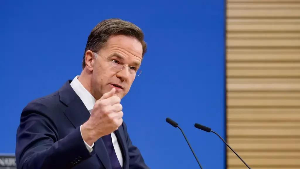 „Konec pochybností!“ Česko splnilo 2 procenta, chválí NATO i Černochová