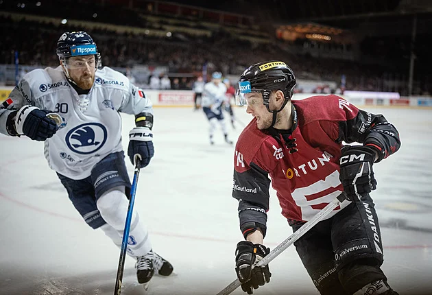 První pokus Plzni nevyšel. Co druhý? Na paniku není čas, musíme se poučit, velí Lev - Hokej iDnes.cz článek na Media24.cz