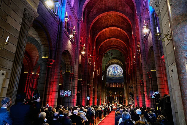 Papež jako první po pěti stoletích přijel do Monaka. Odsoudil rozdíly v bohatství