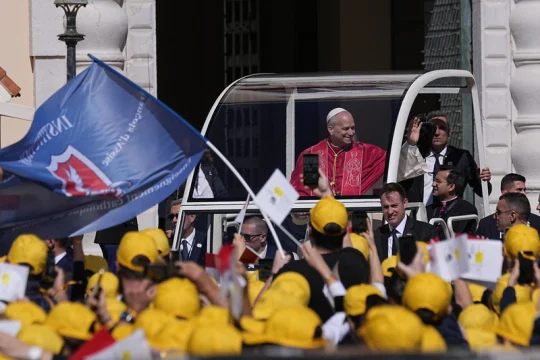 Lev XIV. přicestoval do Monaka, mluvil o rozdílech mezi chudými a bohatými