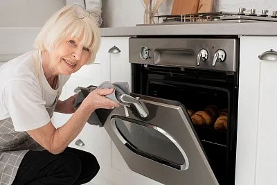 Fixovat ceny energií? Experti doporučují dvouleté fixace, zejména u plynu - Ekonomika i60.cz článek na Media24.cz