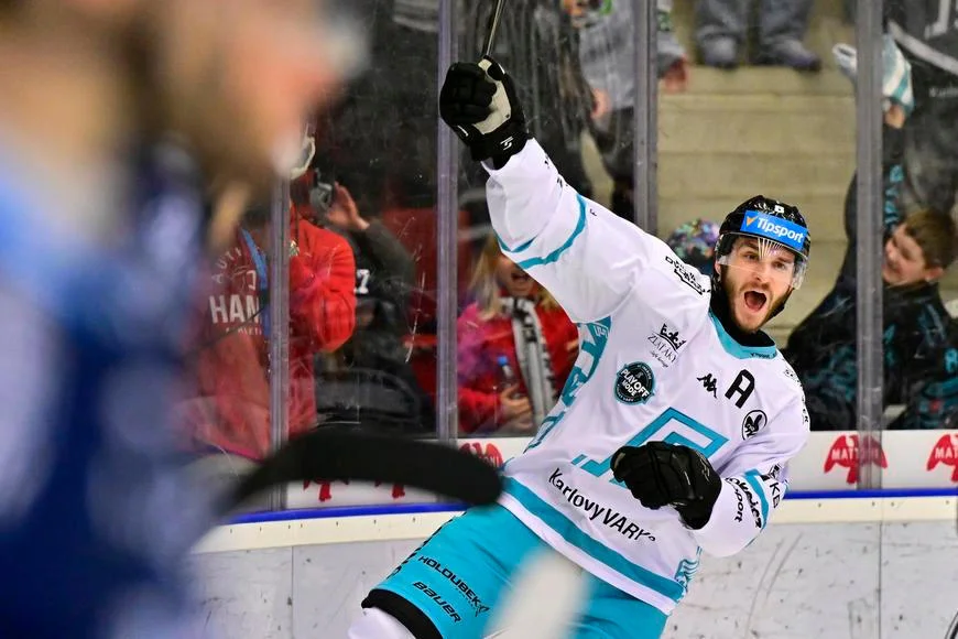 Hokejisté Karlových Varů porazili Liberec 4:0, čtvrtfinále rozhodne sedmý duel