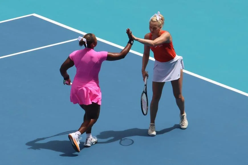 Senzace! Siniaková s parťačkou zakončily jízdu Miami titulem, Češka vlétla mezi legendy