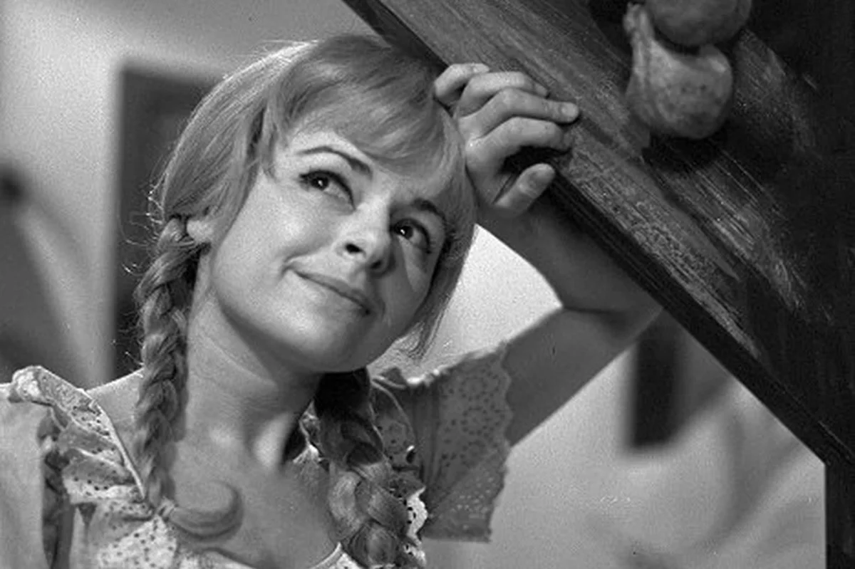 Kateřina Burianová pochází ze slavné umělecké rodiny. Hrála v Národním, ale i v Nemocnici nebo Básnících - Kultura kvety.cz článek na Media24.cz