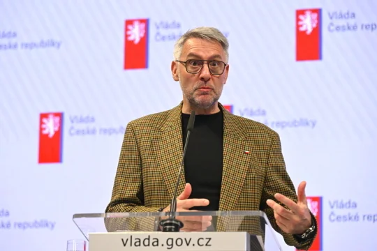 V případu požáru v Pardubicích bylo podle Metnara zadrženo pět lidí