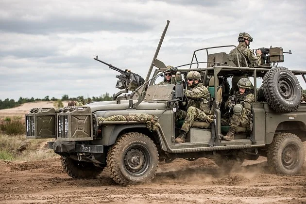 Čeští výsadkáři dobyli na manévrech NATO německé letiště