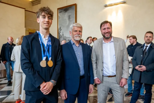 Olympijský šampion Jílek při závodě na kolečkových bruslích v Šanghaji zabloudil