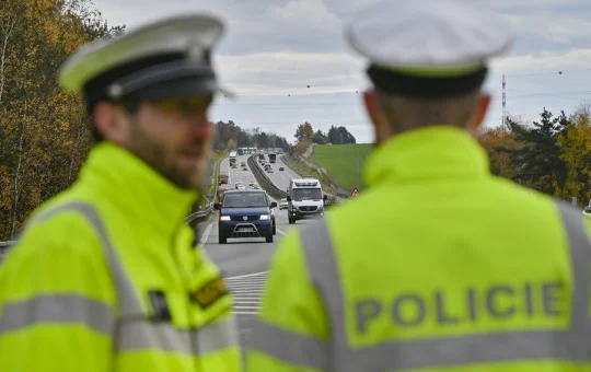 Policie o Velikonocích posílí hlídky v ulicích i kontroly na silnicích