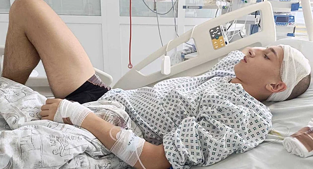 Za bolestmi hlavy a zvracením byla vážná nemoc. Lékařce stačil pohled do očí