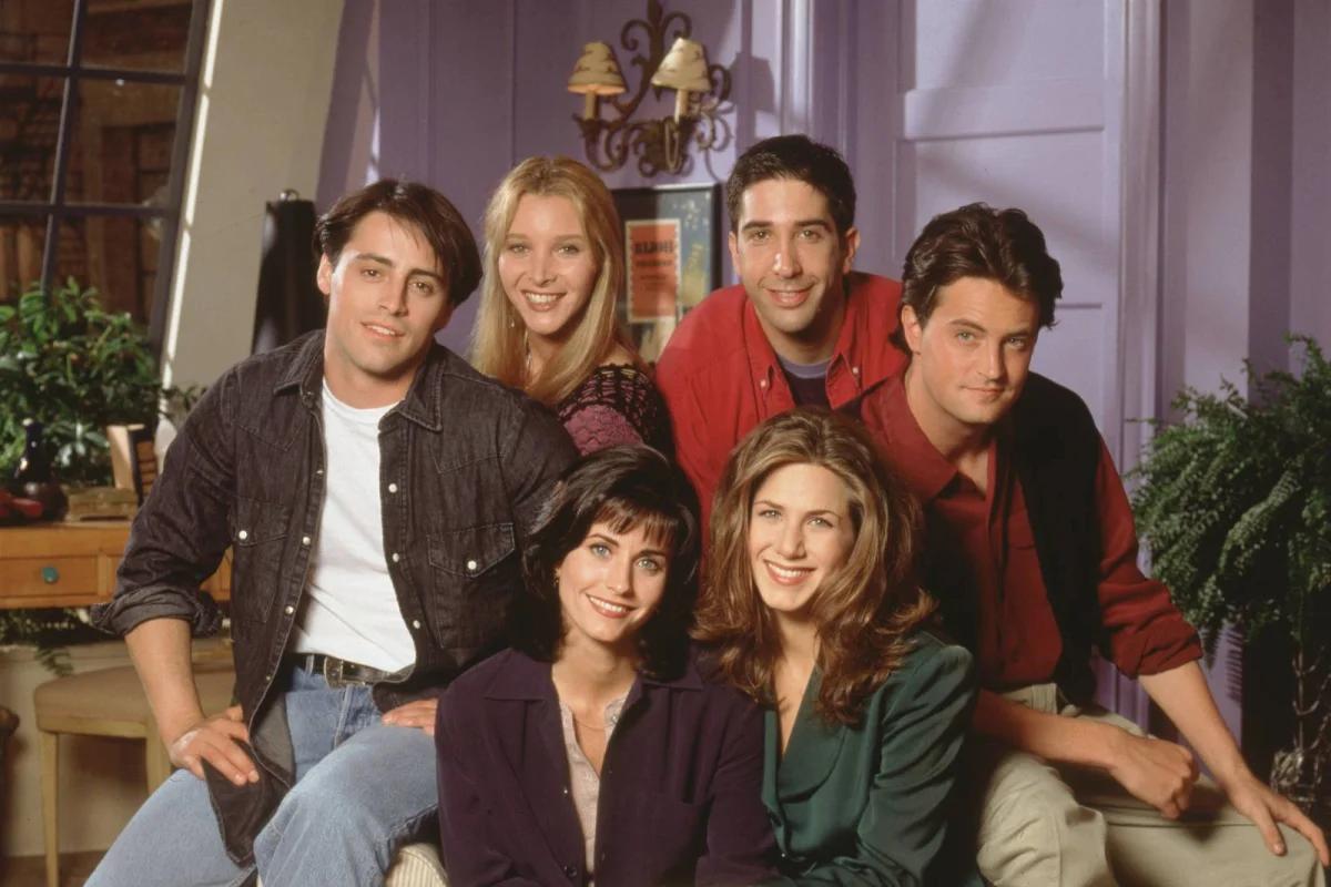 Herečky z Přátel jako šedesátnice: Rachel a Monica estetickými zákroky bojují s časem, Phoebe ale hrdě nosí vrásky