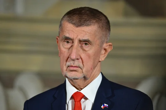 Babiš bude opět jednat s distributory paliv o maržích, vláda je chce regulovat