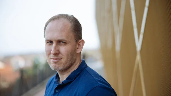 To nejsou geniální šachy, to je improvizace za pochodu. Trump válku podcenil a profituje z ní někdo jiný, říká politický geograf Kofroň - Politika HN.cz článek na Media24.cz