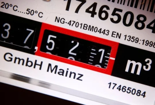 ERÚ spustil orientační přehled fixovaných cen elektřiny a plynu